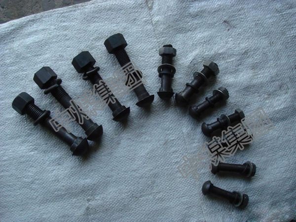 山东中煤集团美标鱼尾螺栓厂家美标鱼尾螺栓直供