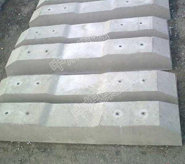 新III型水泥轨枕 新III型水泥轨枕厂家直销 新III型水泥轨枕现货