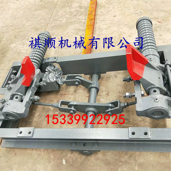 QZC9/30矿用气动阻车器 900轨距气动阻车器
