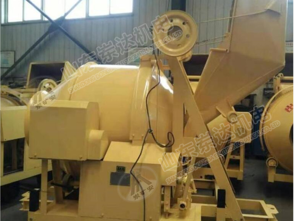 MJZC-200矿用混凝土搅拌机用途广泛 混凝土搅拌机出料快