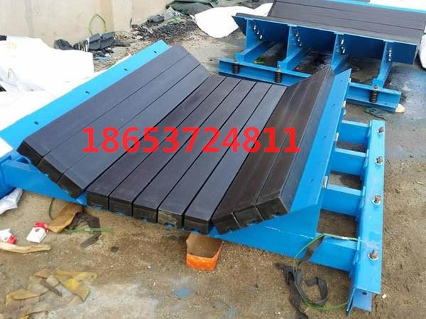 向上金品缓冲床 防皮带撕裂皮带机缓冲滑槽 各种型号的缓冲床