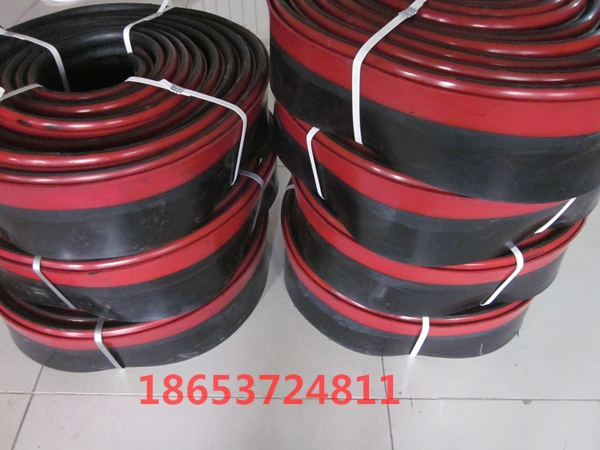 防溢裙板 主要由密封板和压紧件两部分组成 济宁向上金品防溢裙板