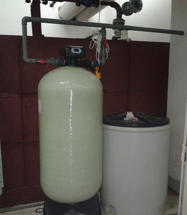 锅炉中央空调软水器循环水冷却塔暖通制冷除水垢全自动软化水设备