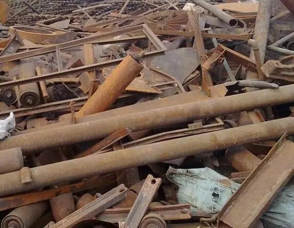 北京回收废铁北京废铁高价评估***雄厚回收商家