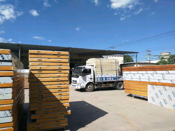 北京朝阳回收冷库板