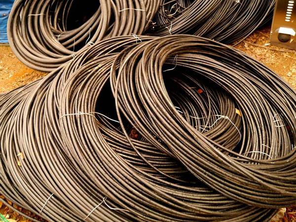 回收钢丝绳回收电梯钢丝绳《13641362792》