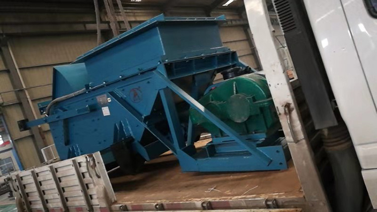 自主生产GLW800/11/S往复式给煤机给料量 800t/h