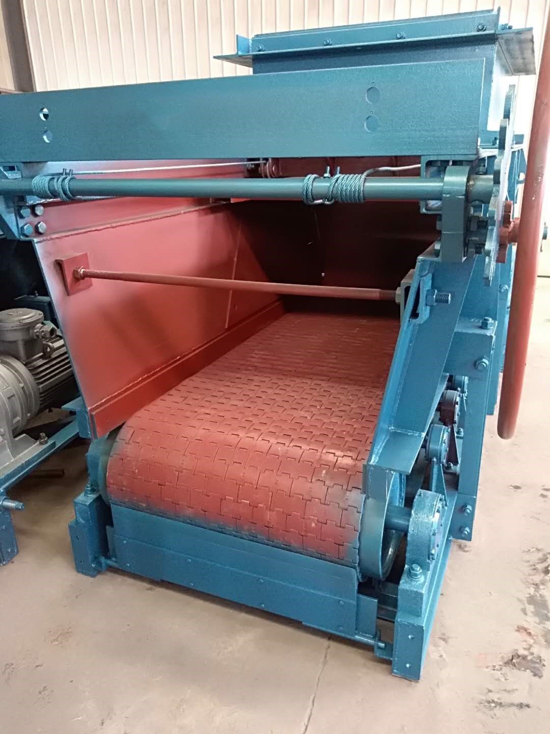 GLD800/5.5煤矿用甲带给煤机 给料量800t/h