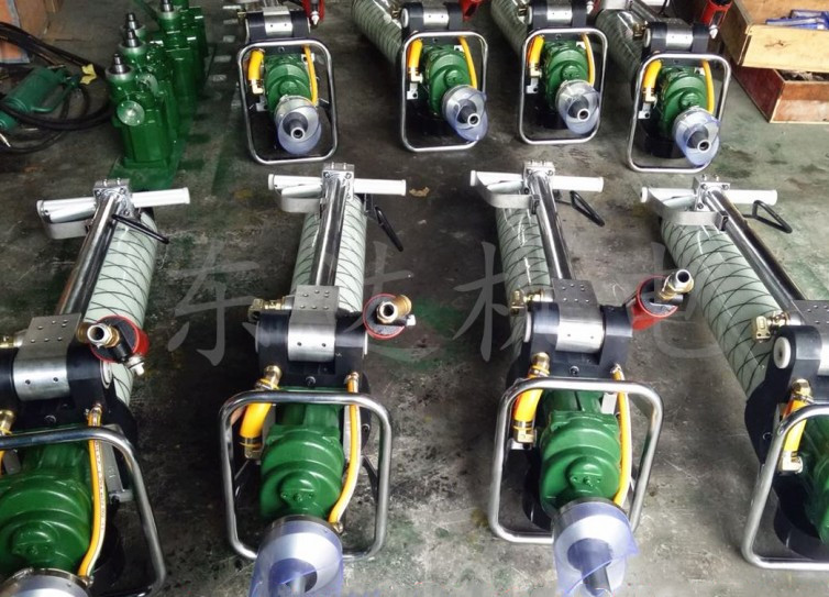 MQTB-130/4.0气动支腿式帮锚杆钻机整机高度3170mm