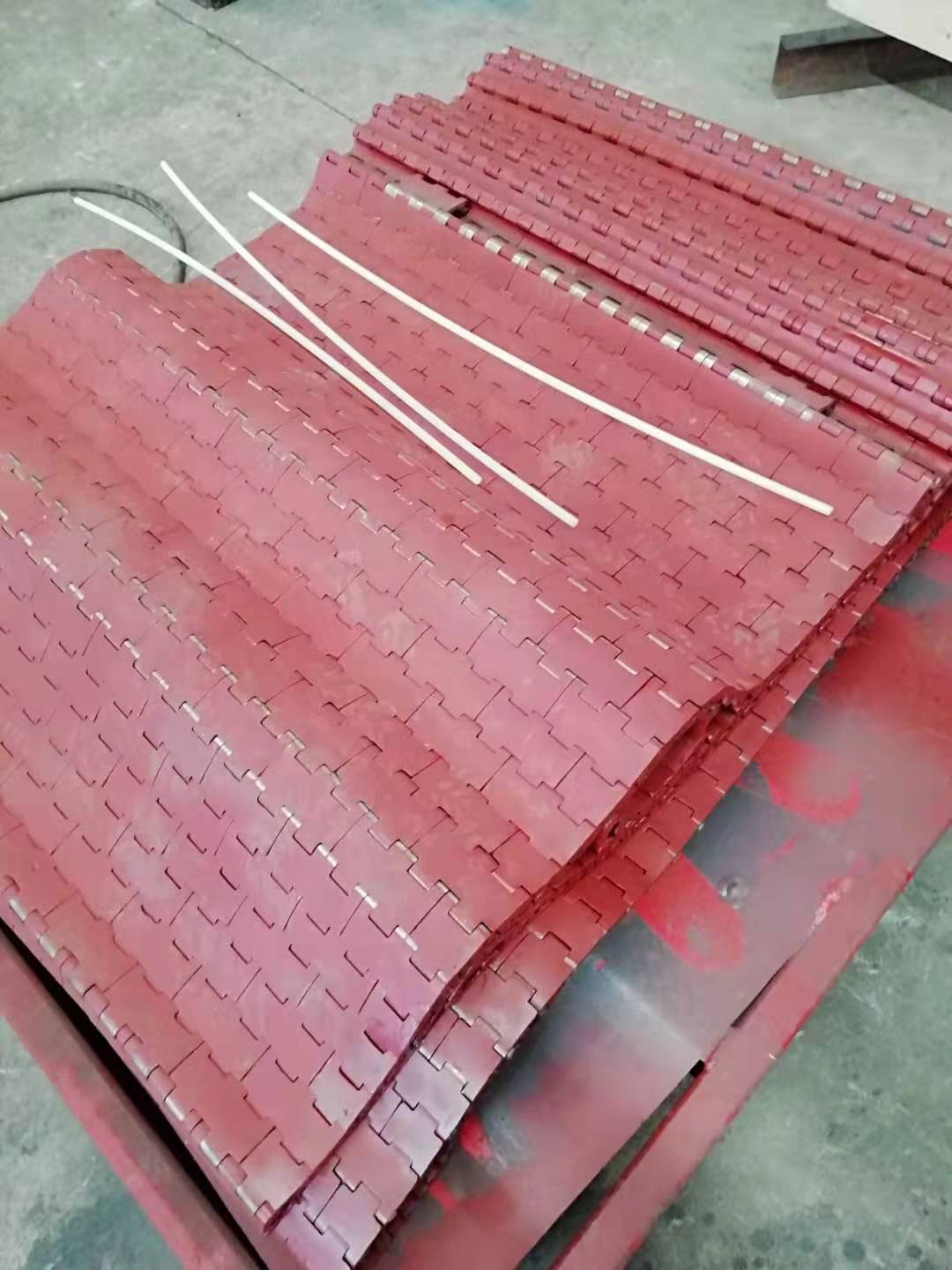 东达给煤机甲带 通用16MN柔性甲带履带