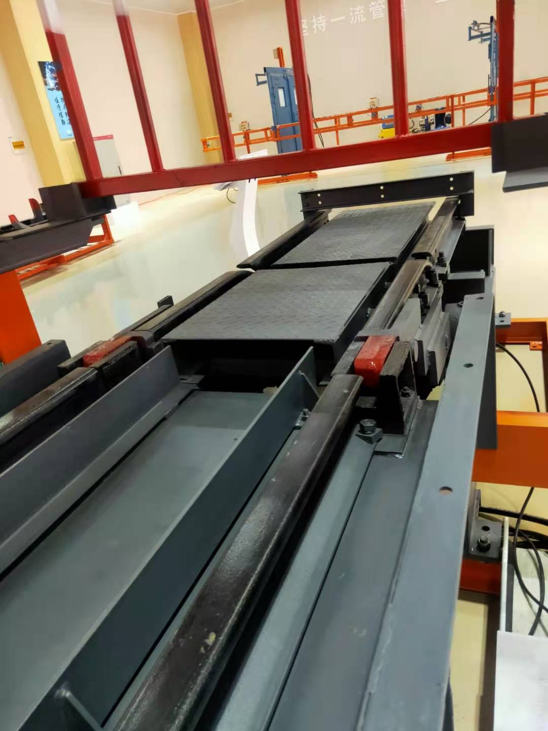 副井操车系统 井口操车装置 液压销齿推车机