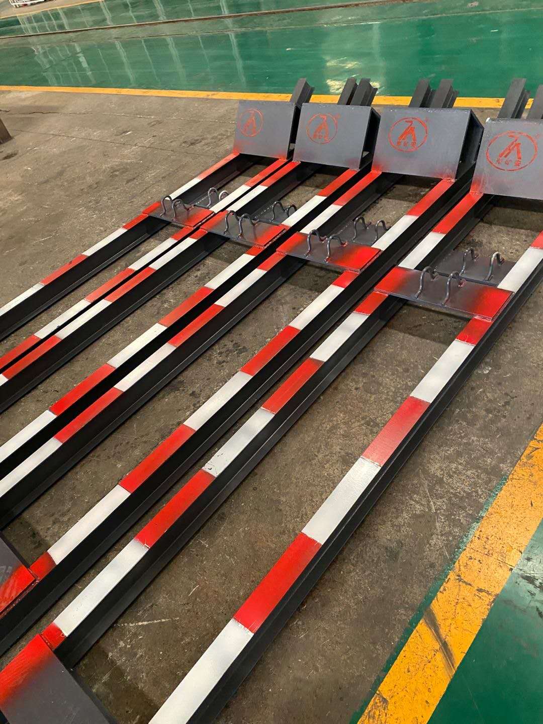 QZCL-240气动挡车梁 工字钢挡车梯 阻车梁