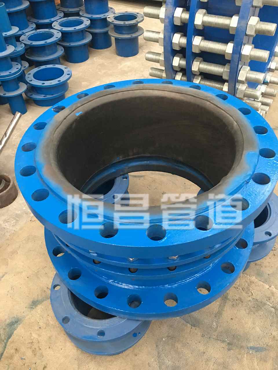 陕西钢制伸缩器安装图