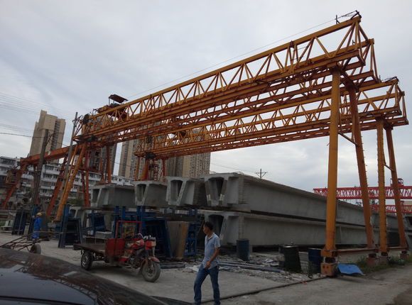 全省加单回收淘汰天车北京天车回收行车回收自行装车