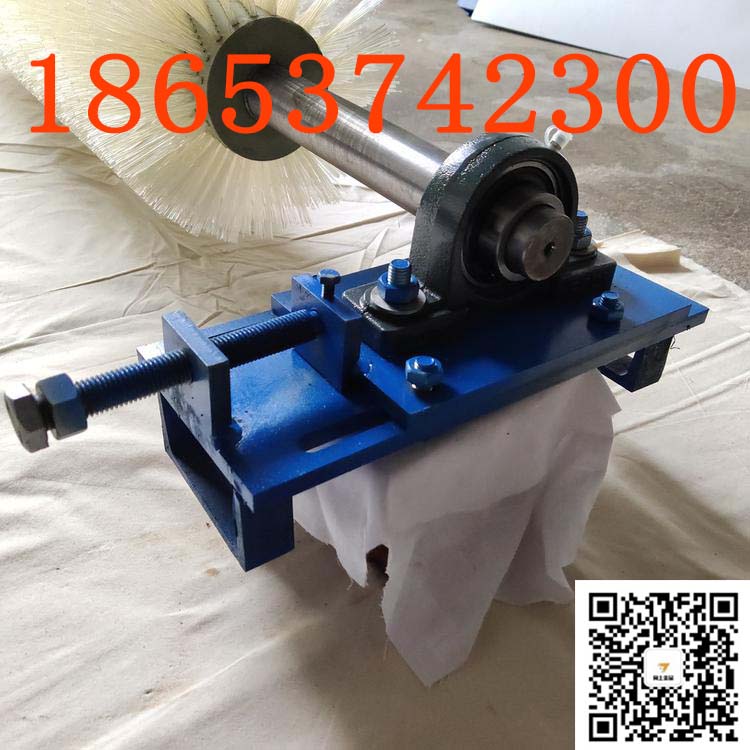 传送带滚动毛刷清扫器 电动清扫器矿用施工设备