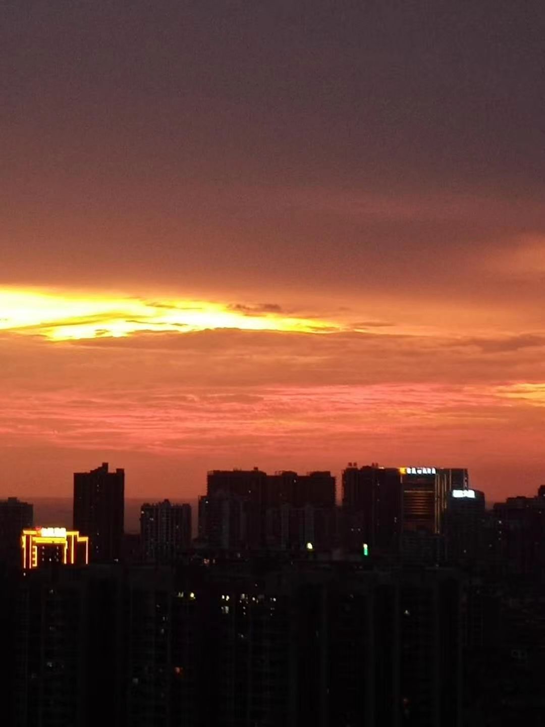 鲁山转让房建三级市政三级资质公司或者分立房建二级