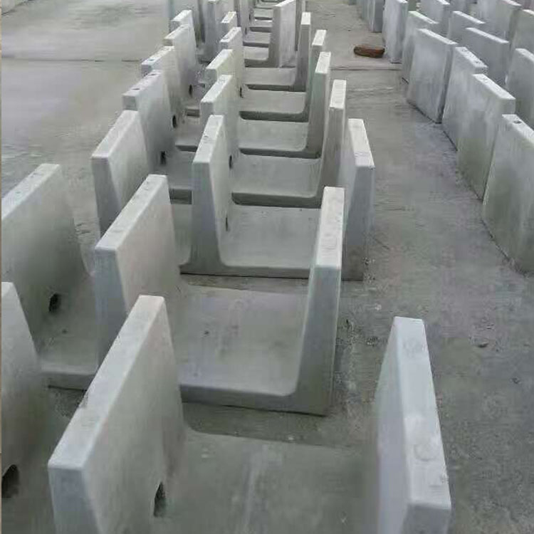 诚信经营农田U型急流槽模具