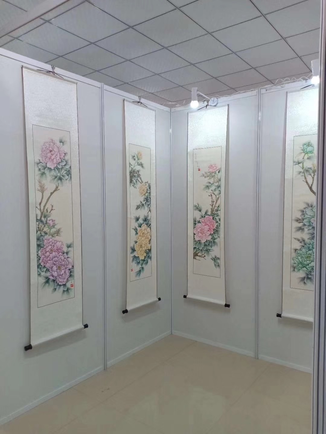 八棱柱展板直排隔断带板租赁