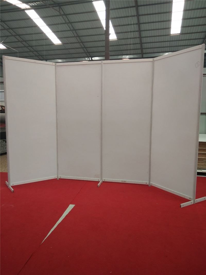 室外八棱柱展板连排搭建安装