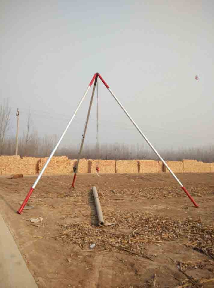 供应三角立杆机，立杆机，铝合金立杆机