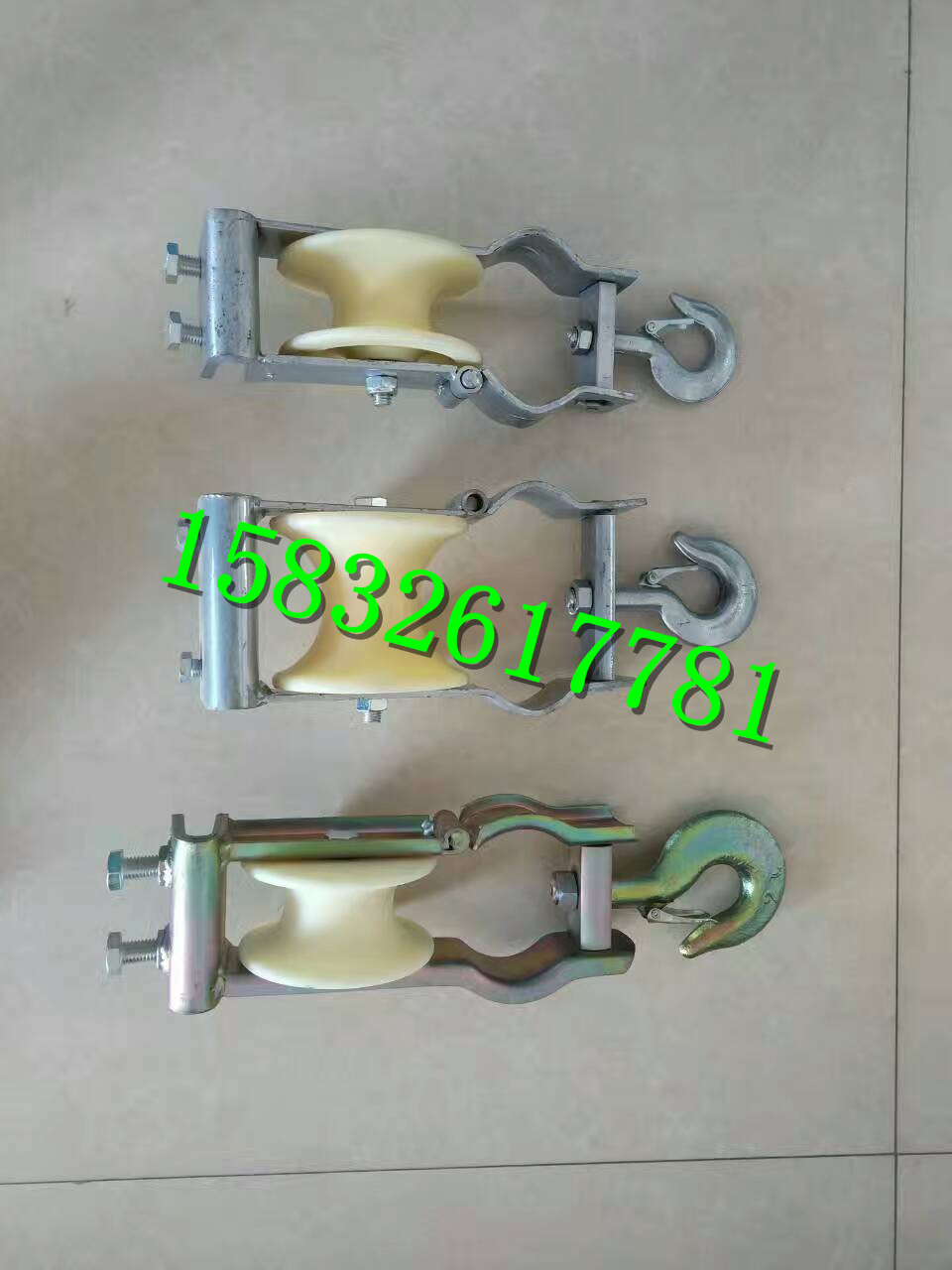 70导线用放线滑车，50导线用放线滑车