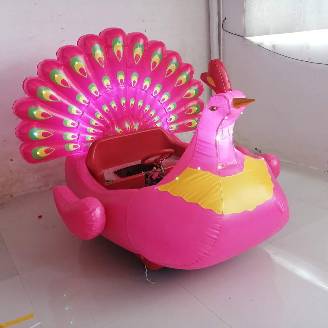 双人儿童发光碰碰车电瓶双人玩具车