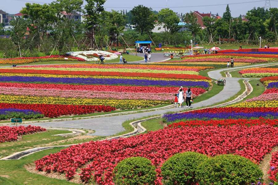 郑州房建三级资质转让三级市政资质转让需要多少钱？