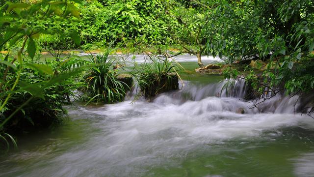 获嘉新乡房建二级市政二级环保一级消防一级装修一级资质转让