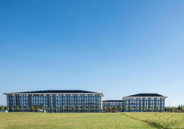 郑州商贸公司解决账实不相符，清账内审把控税务风险