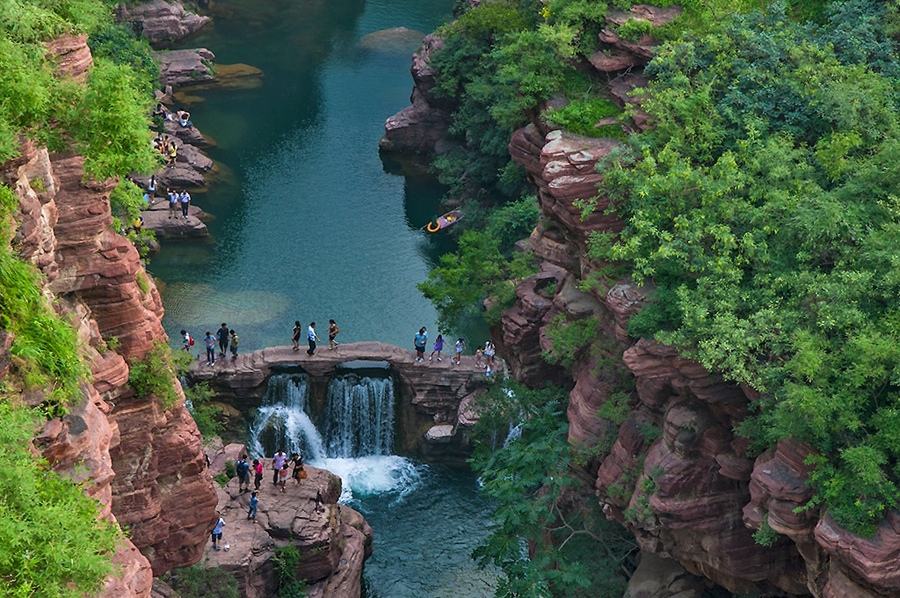 新乡装修二级建筑二级转让公路三级水利三级资质转让-标准(与承包范围)
