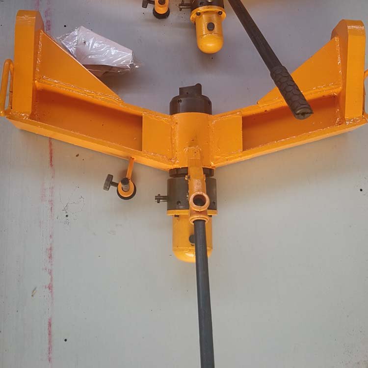 槽型轨弯轨器型号齐全 供应液压垂直弯轨器 操作简单方便