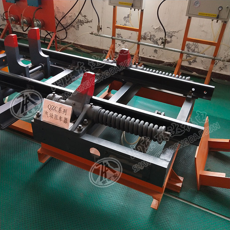 QZC9 气动阻车器 阻轮式阻车器，矿车防自溜装置