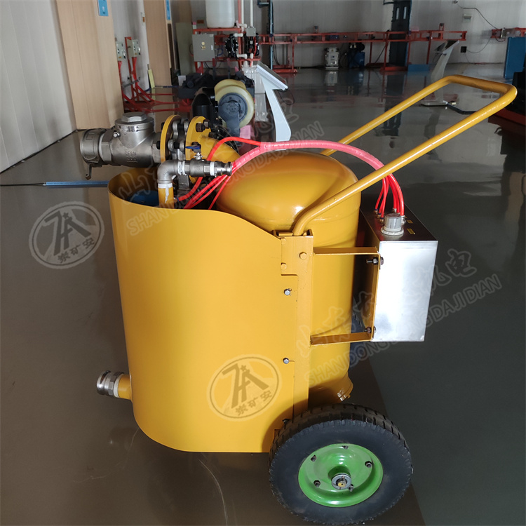 QYF25-20气动清淤排污泵省时省力，具有的实用性