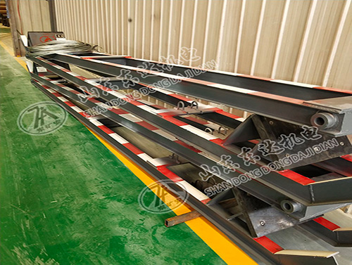 QZCL-260吊梁挡车梁 斜坡用挡车梯 常闭型挡车装置