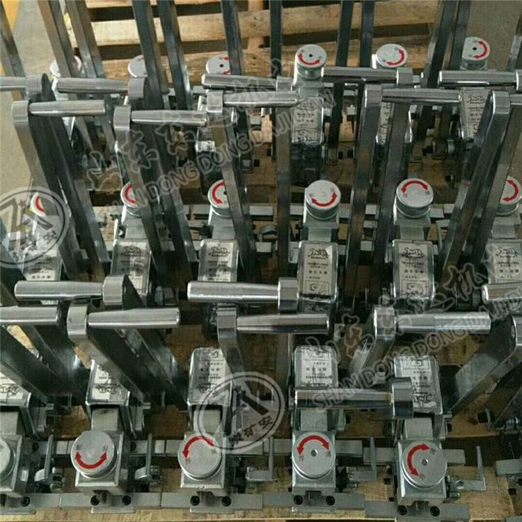 DGK4-800皮带钉扣机机械式，皮带钉扣机捶打式