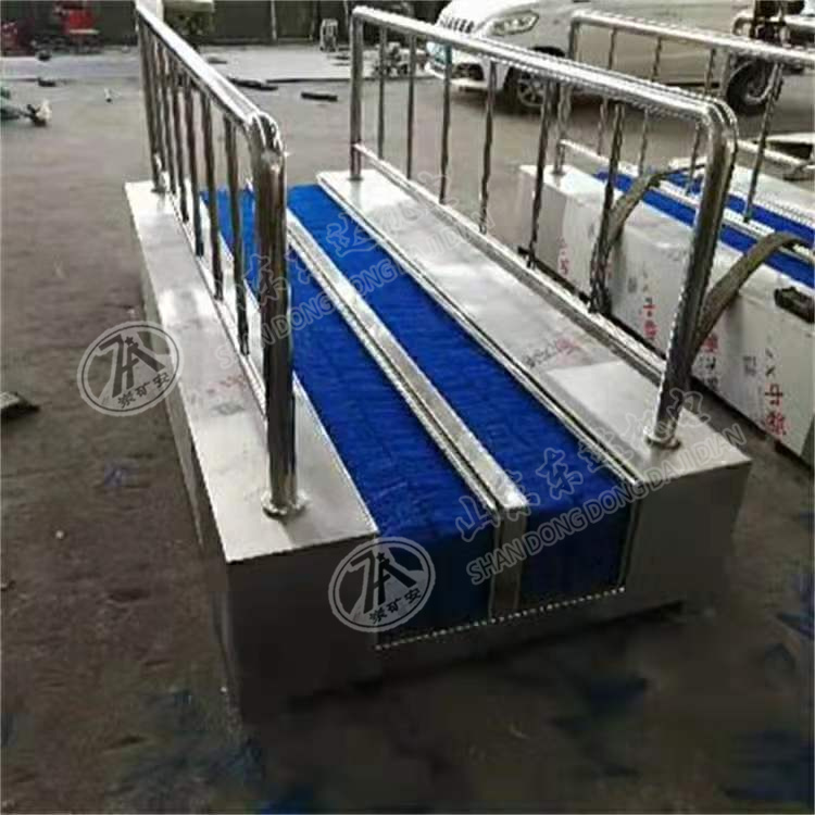 矿用固定式全自动洗靴机 自助式智能冲洗靴机