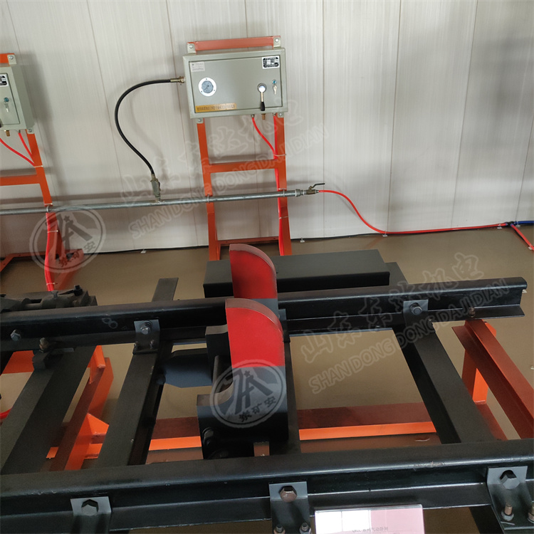 QWZC6气动卧闸  羊角阻车器  自复式阻车器