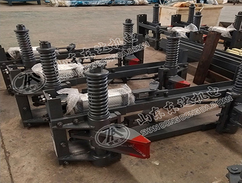 QZCS6气动阻车器 阻碰头式阻车器 阻轮式阻车器