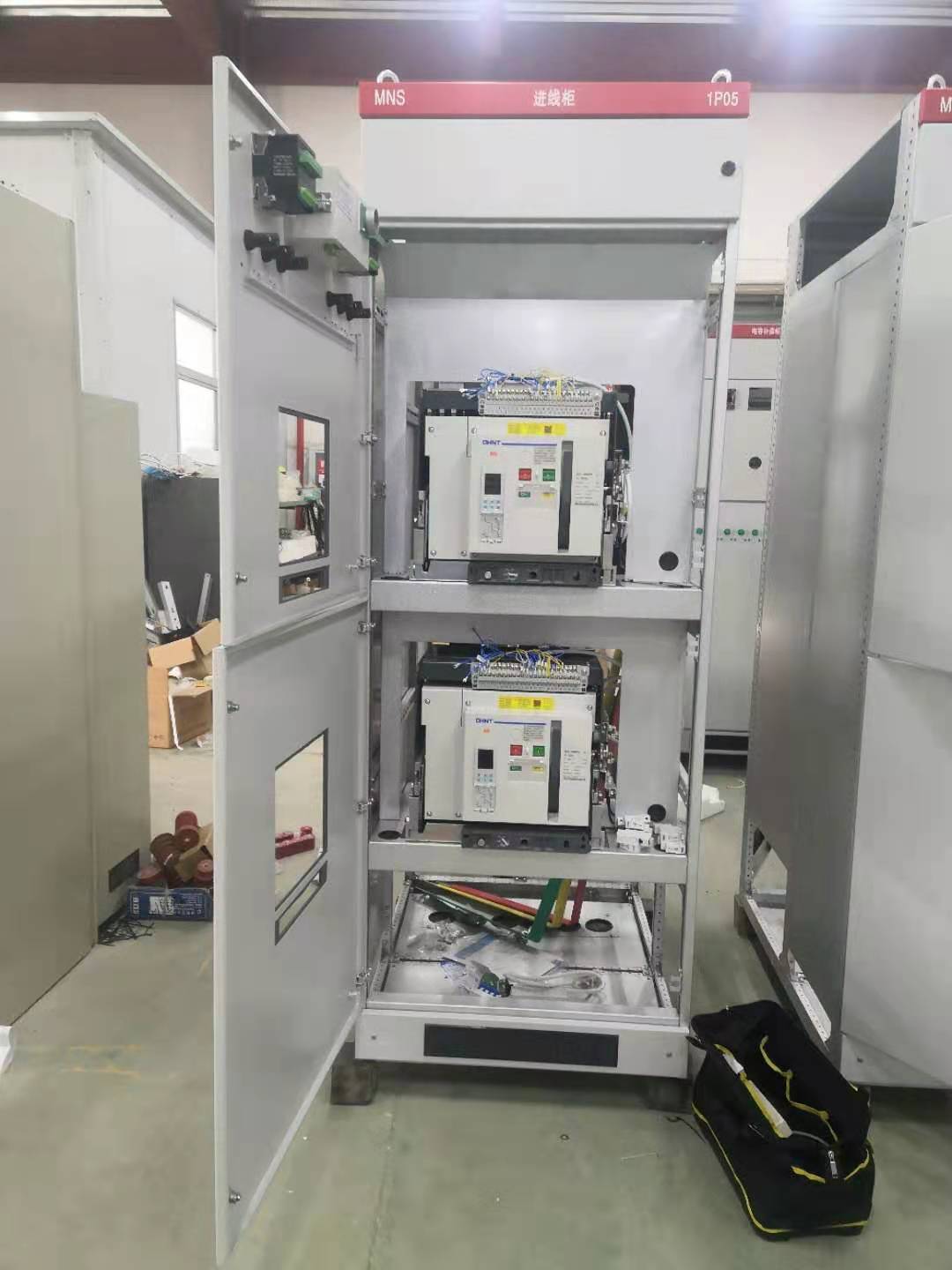 湖北襄阳源创电气专业生产低压抽出式开关柜