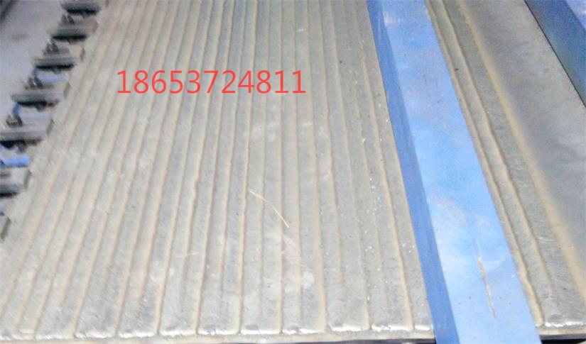 耐磨衬板 10+8耐磨堆焊板 济宁耐磨板 向上金品欢迎您