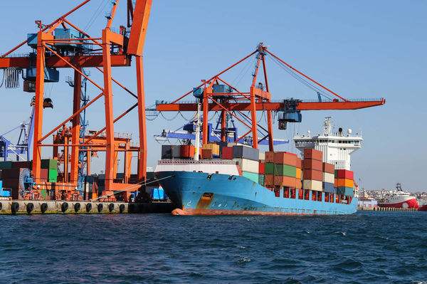 江苏省连云港拖车报关服务 华奥一手拖车报关行