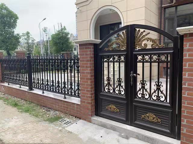 成都优美雅铝艺大门钢艺大门厂家