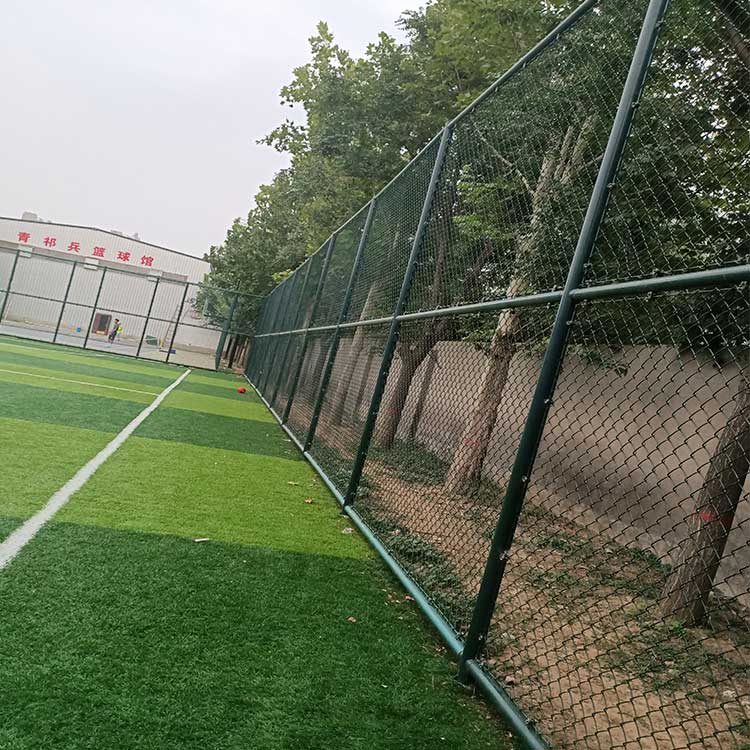 铜川市体育场勾花围网 羽毛球场围栏 排球场防护网