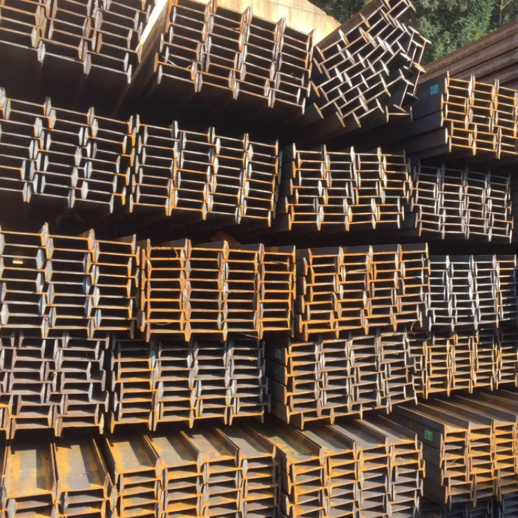 山东青岛钢结构回收 大型钢架房切割 拆迁废钢废铁回收