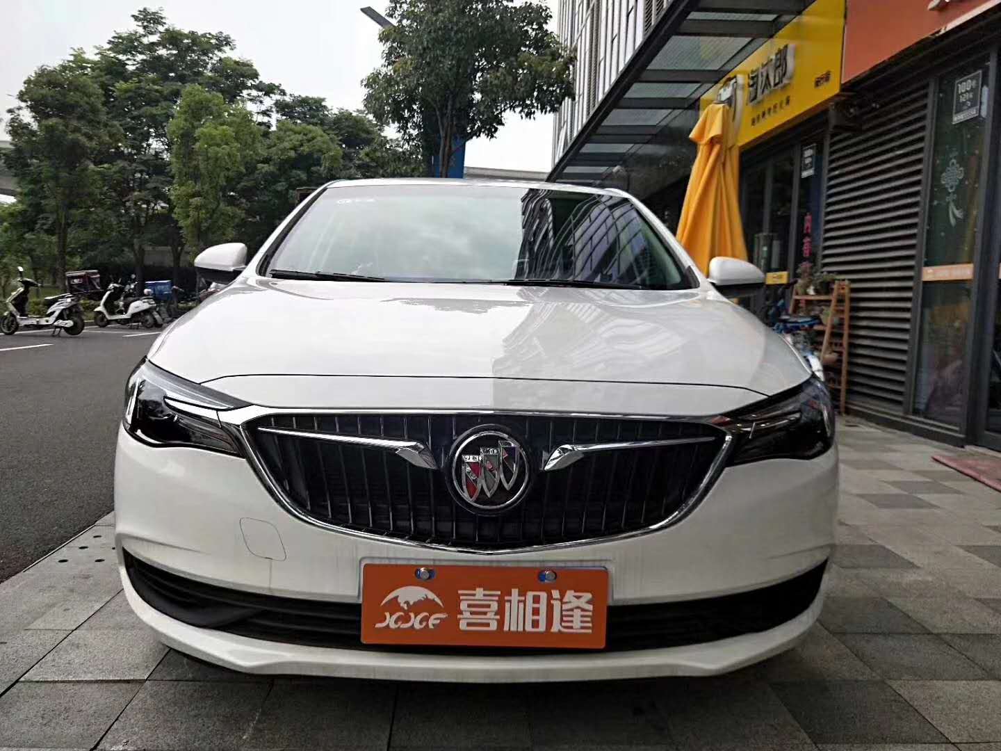 分期购车不审核资质当天办理提车可联系